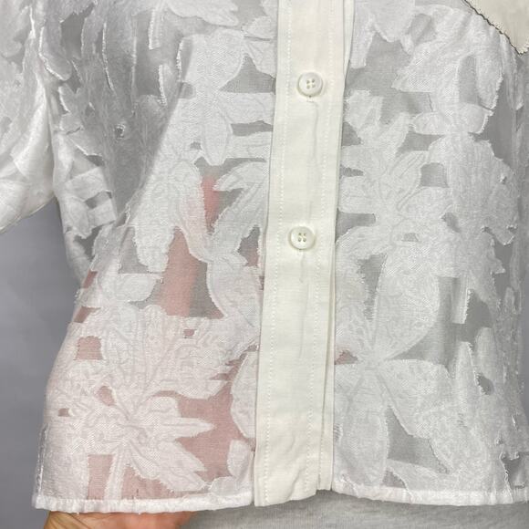 Evidence | White Sheer Floral Button Semi Cropped Camp Shirt Blouse - Picture 7 of 10